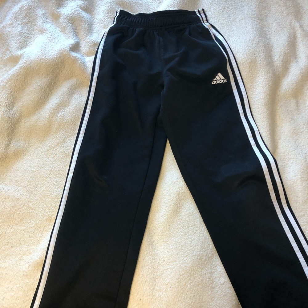 NWOT** adidas sweatpants